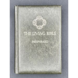 Vtg 1971 The Living Bible Paraphrased Tyndale‎ Green Hardcover Annotated Notes